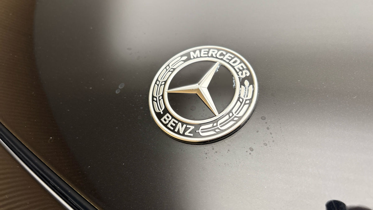 Mercedes-Benz E Class Image 24