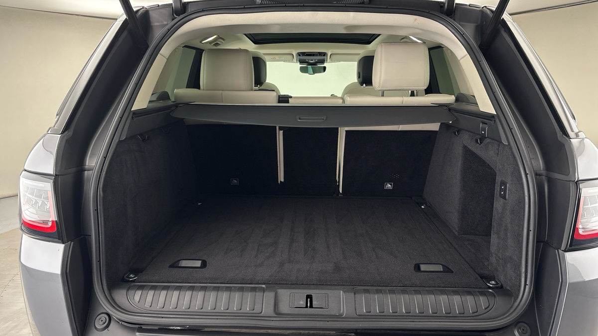 Land Rover Range Rover Sport Image 11