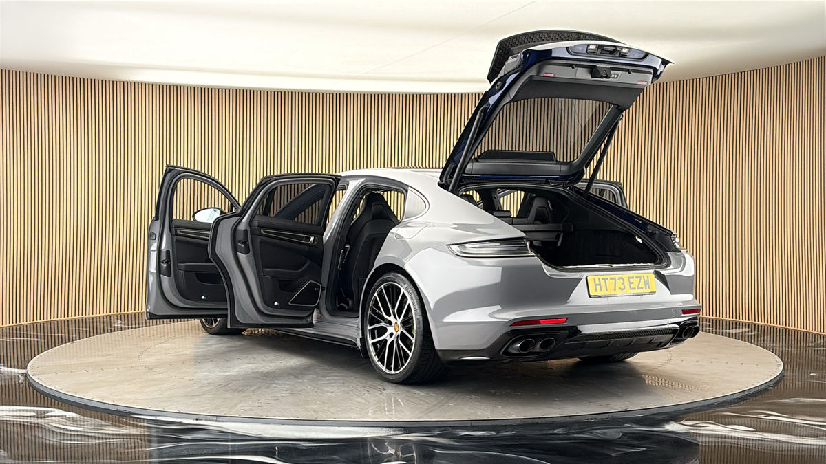 Porsche Panamera Image 23