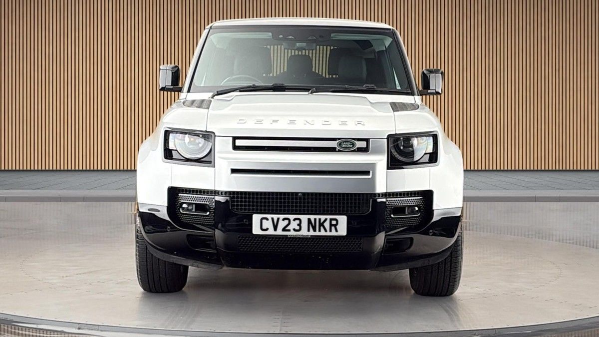 Land Rover Defender 90 Image 3