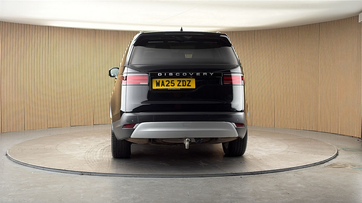 More views of Land Rover Discovery