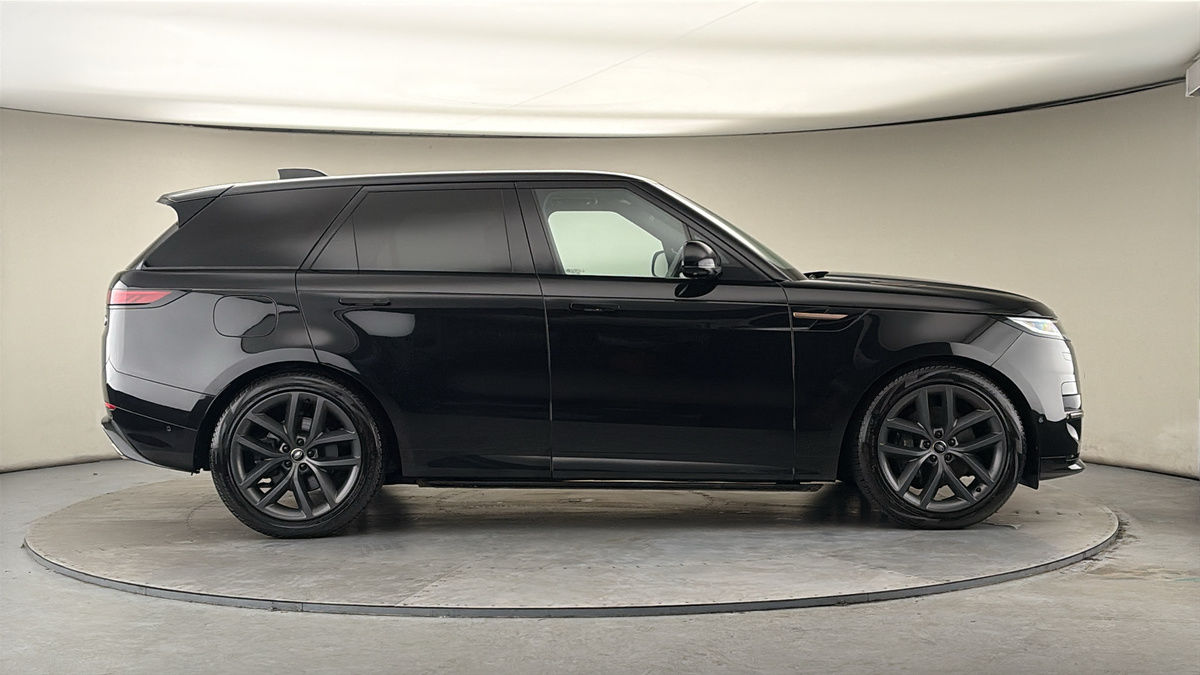 Land Rover Range Rover Sport Image 16