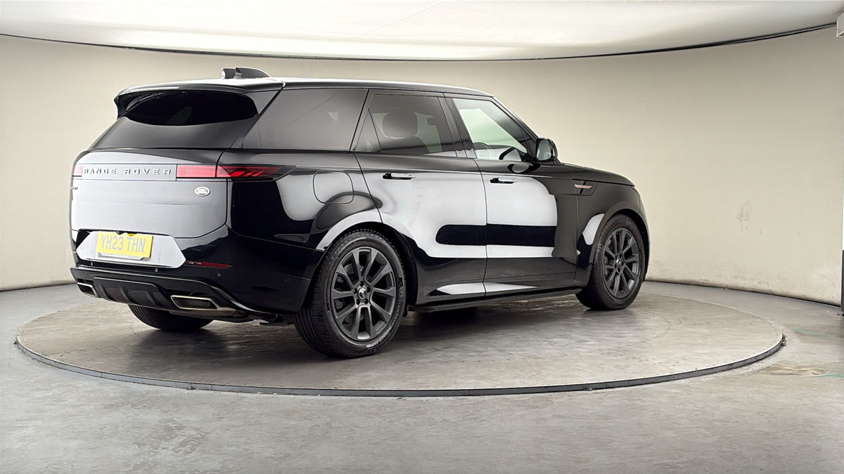 Land Rover Range Rover Sport Image 21