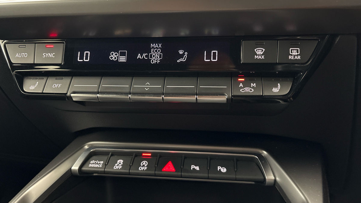 Audi S3 Image 25