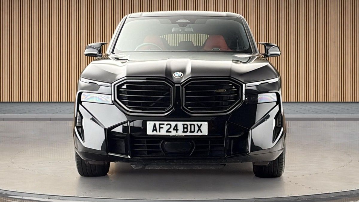 BMW XM Image 3