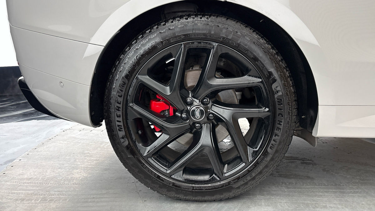 Land Rover Range Rover Sport Image 10