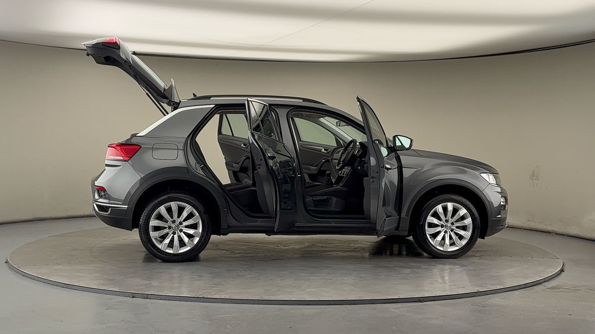 More views of Volkswagen T-Roc