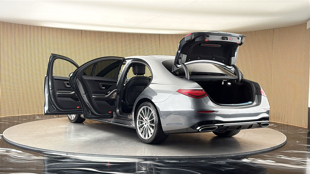 Mercedes-Benz S Class Image 23