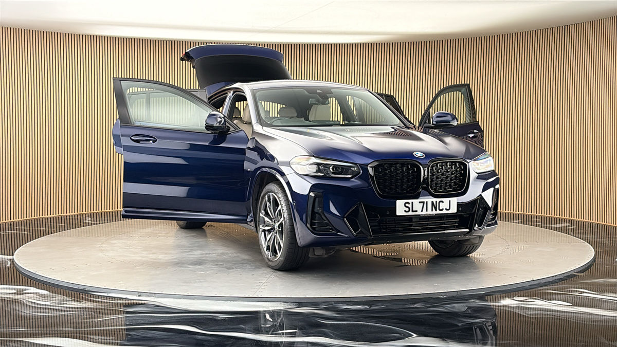 More views of BMW X4