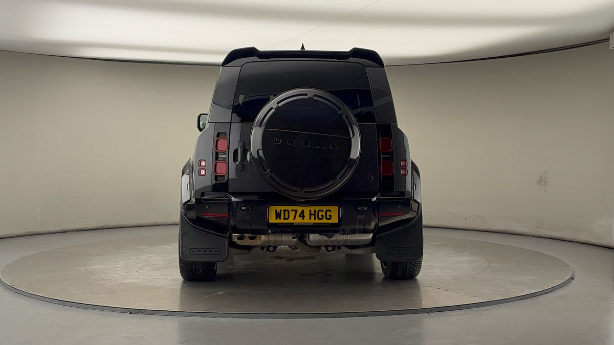 More views of Land Rover Defender 110