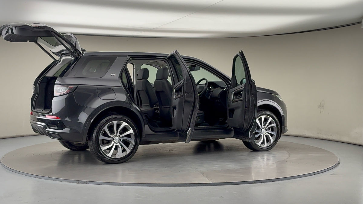 More views of Land Rover Discovery Sport