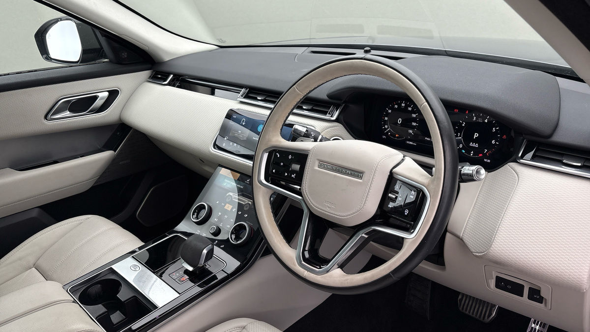 Land Rover Range Rover Velar Image 5
