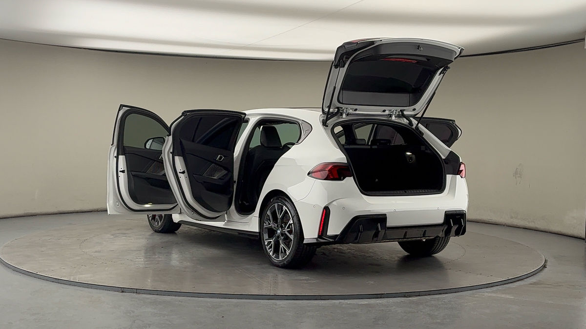 BMW 1 Series Image 23