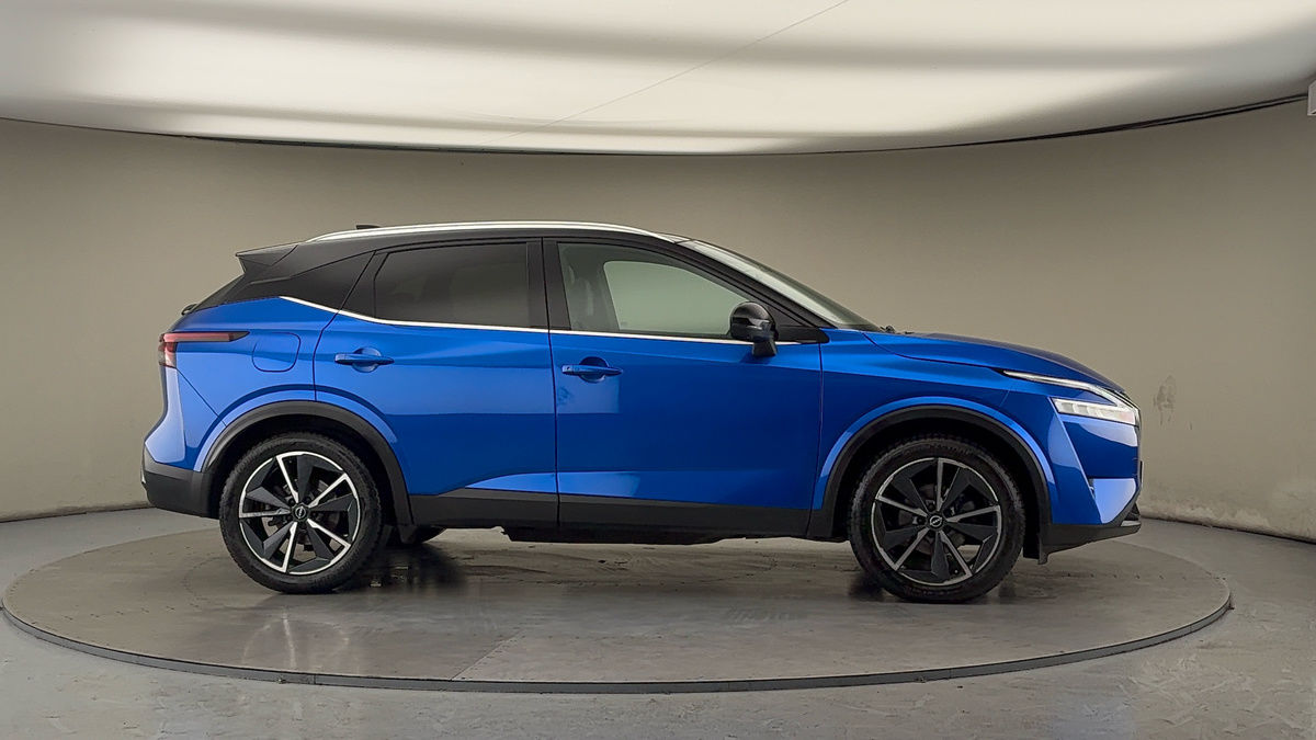 More views of Nissan Qashqai