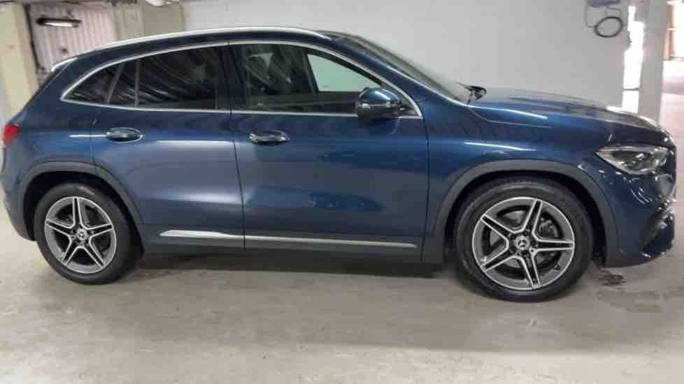 More views of Mercedes-Benz GLA