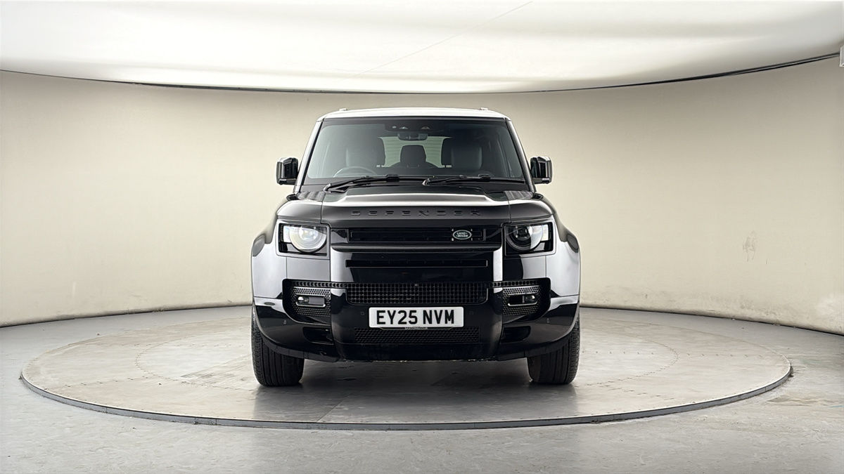 Land Rover Defender 90 Image 3