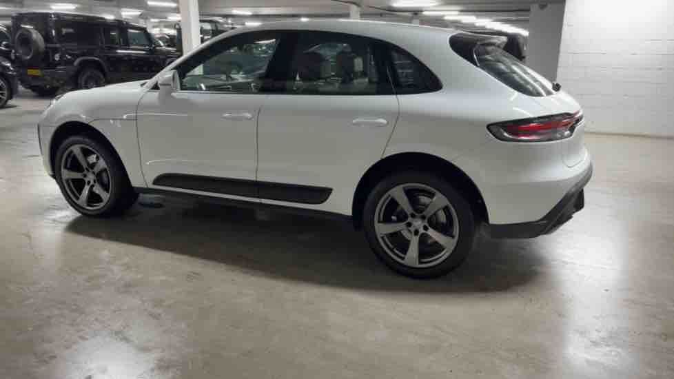 More views of Porsche Macan