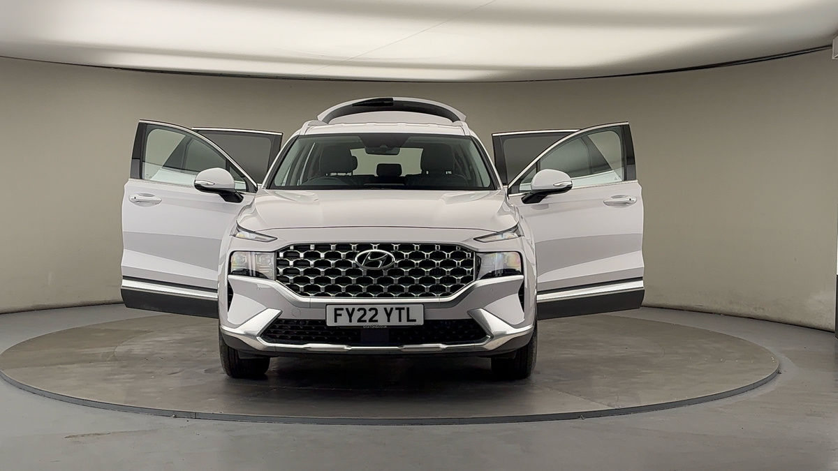 More views of Hyundai Santa Fe