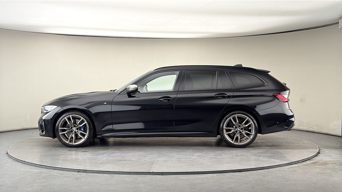 BMW 3 Series Image 15