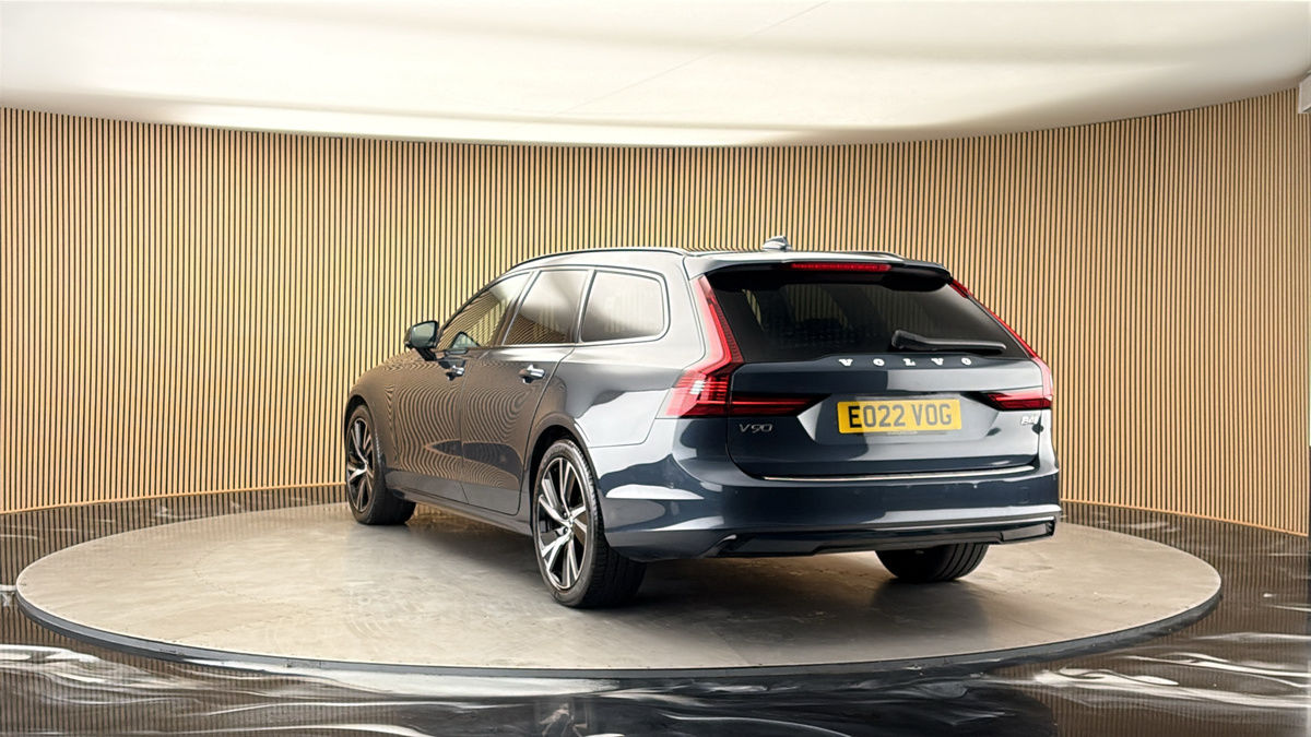 More views of Volvo V90