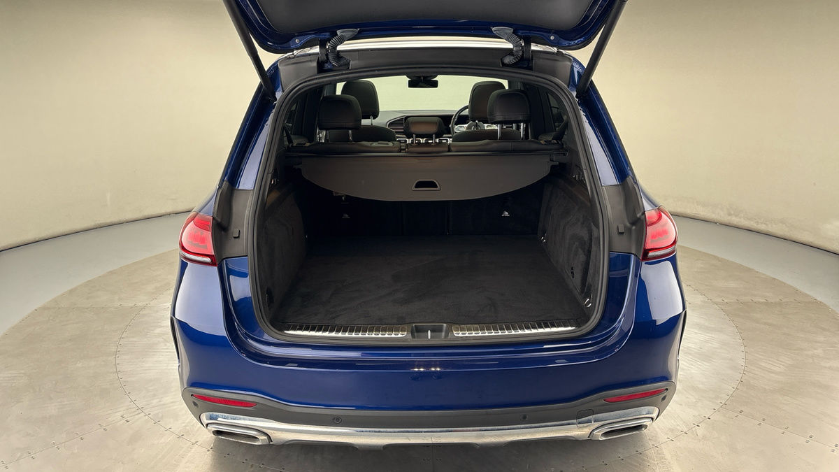 Mercedes-Benz GLE Image 11