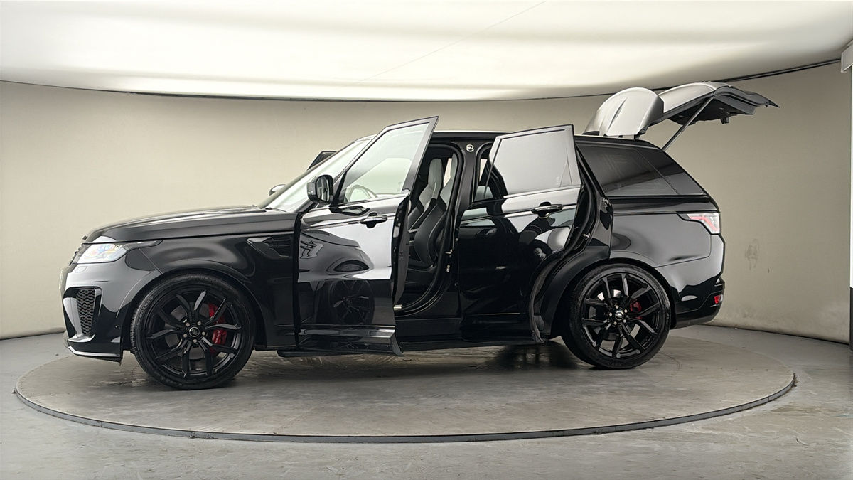 More views of Land Rover Range Rover Sport