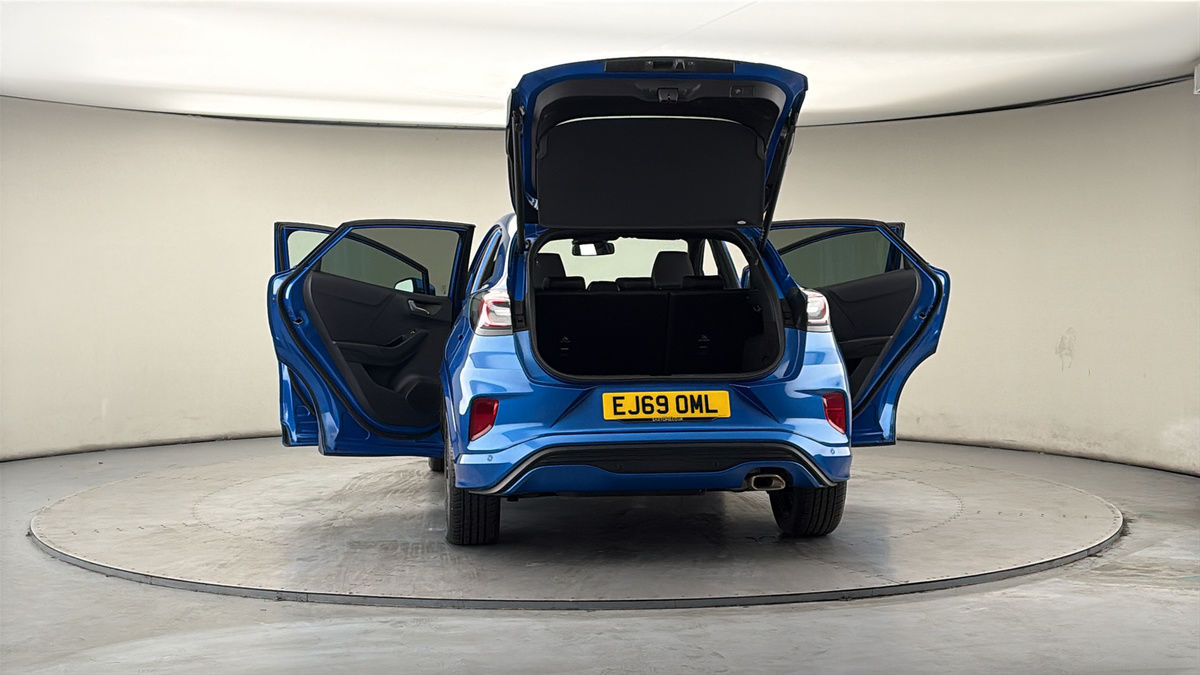 More views of Ford Puma