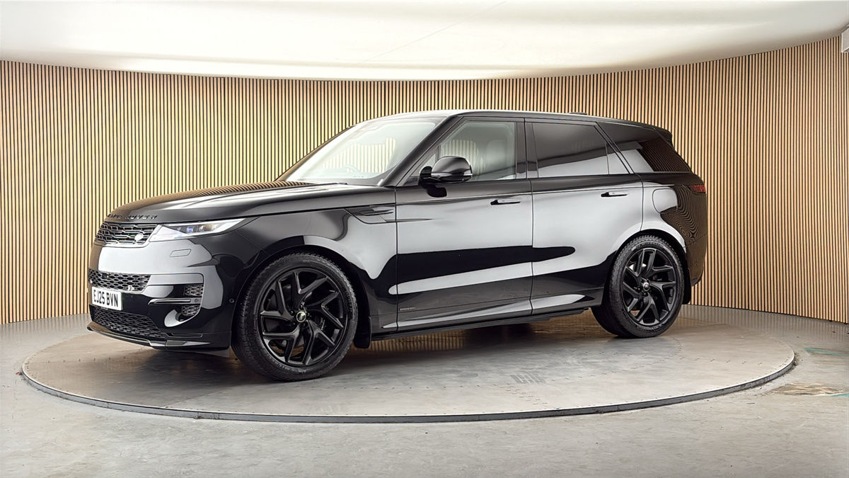 More views of Land Rover Range Rover Sport