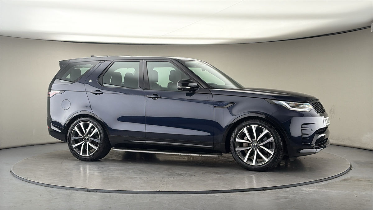 More views of Land Rover Discovery