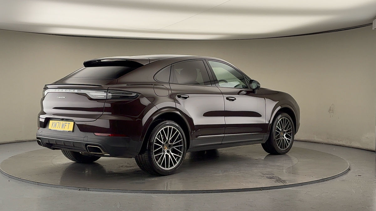 Porsche Cayenne Image 21