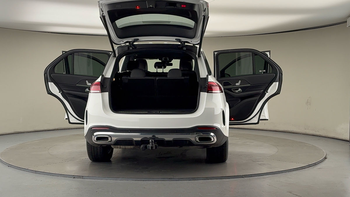 More views of Mercedes-Benz GLE