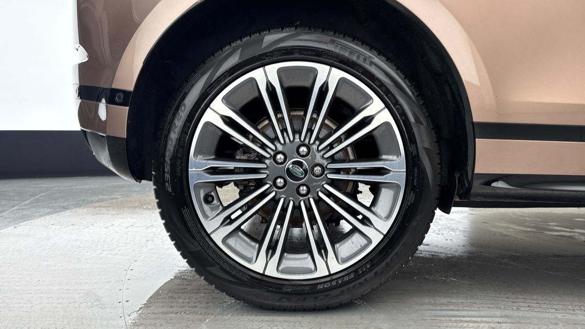 Land Rover Range Rover Evoque Image 10