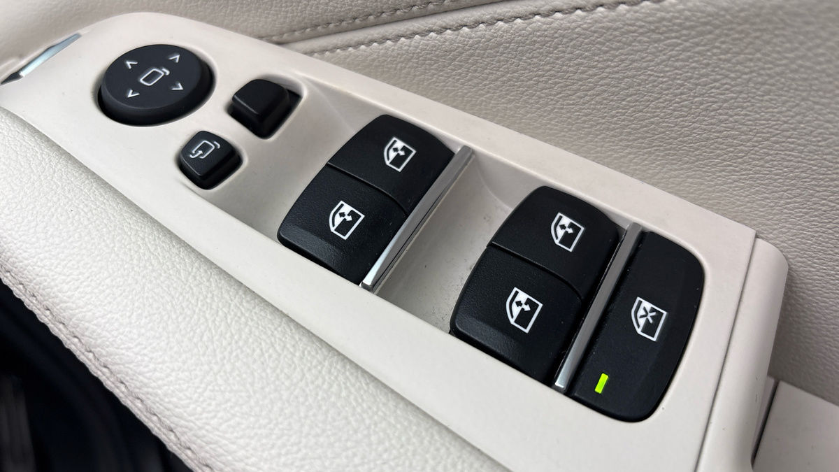 BMW X5 Image 26