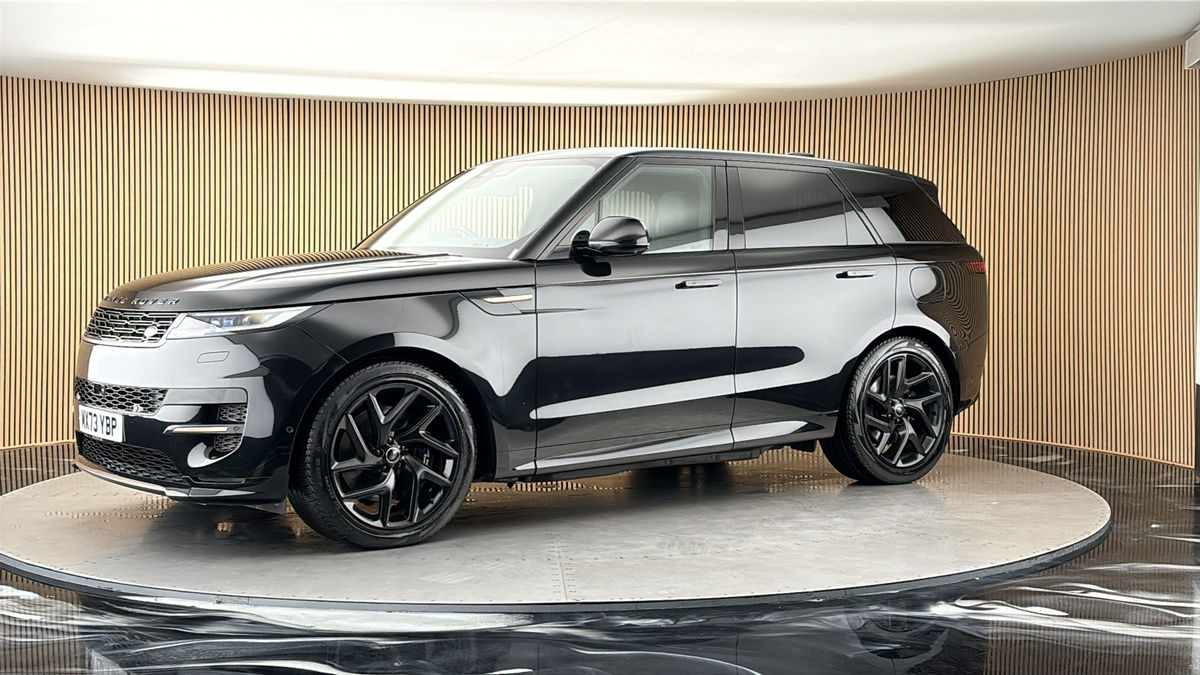 More views of Land Rover Range Rover Sport