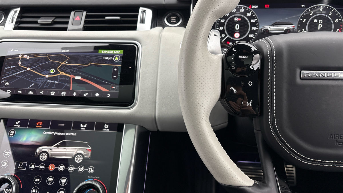 Land Rover Range Rover Sport Image 13