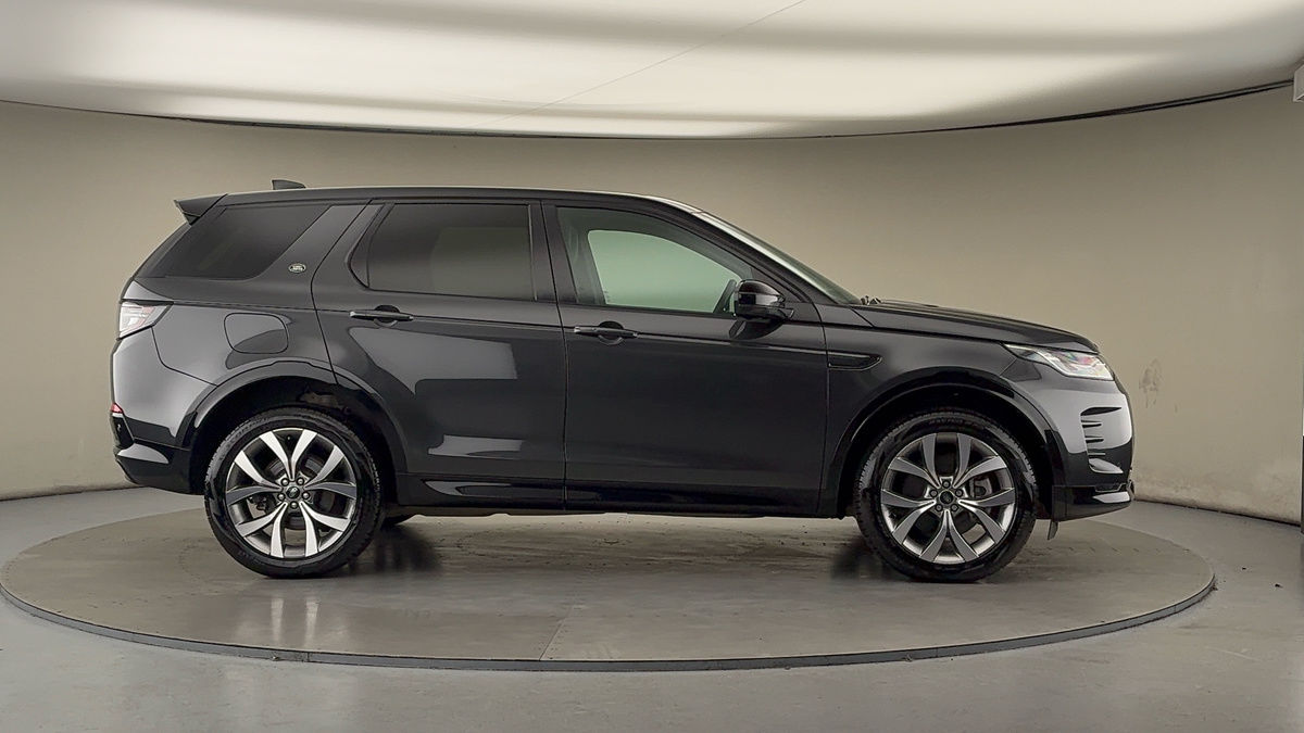 Land Rover Discovery Sport Image 16