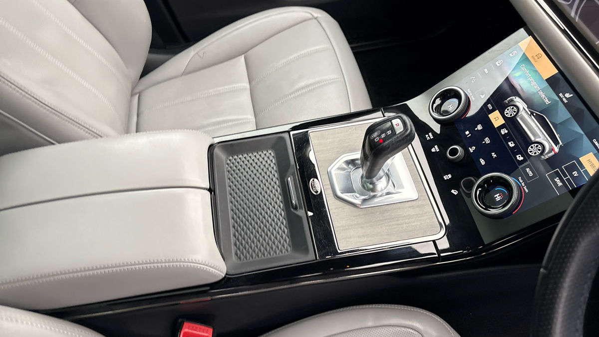 Land Rover Range Rover Evoque Image 18