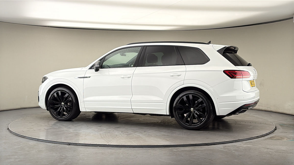 More views of Volkswagen Touareg