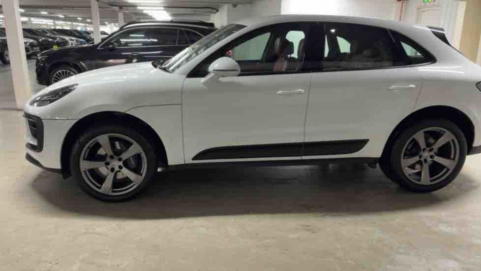 More views of Porsche Macan