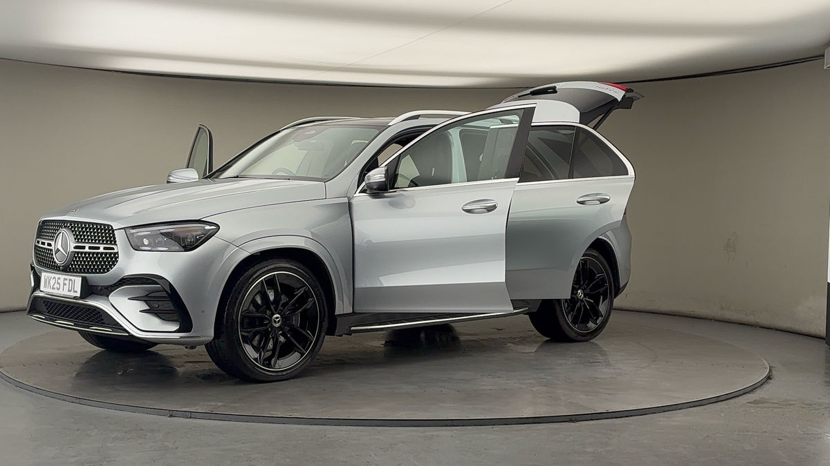 Mercedes-Benz GLE Image 22