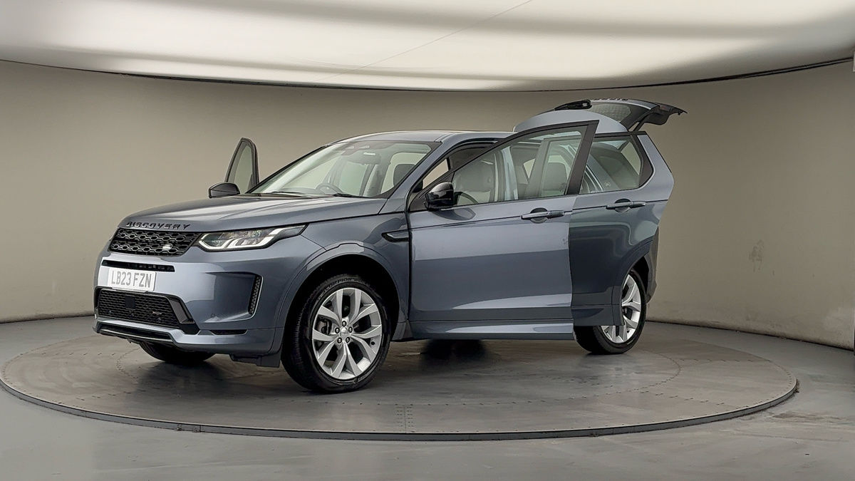 Land Rover Discovery Sport Image 22