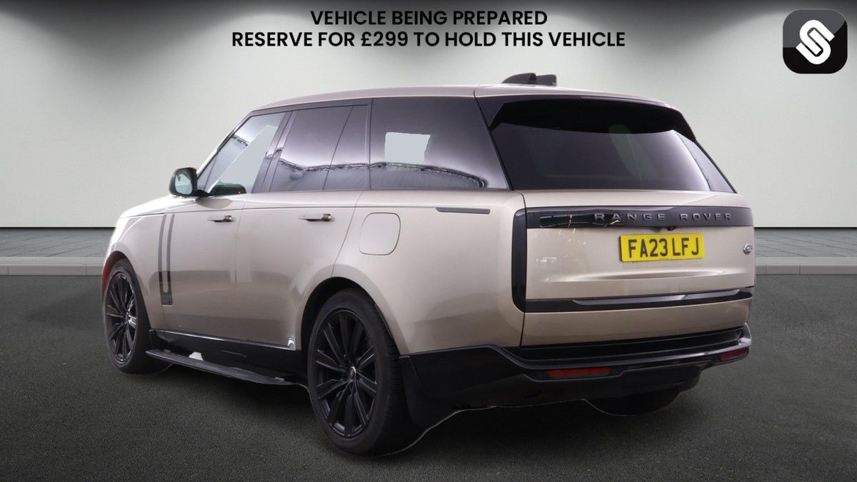 Land Rover Range Rover Image 3