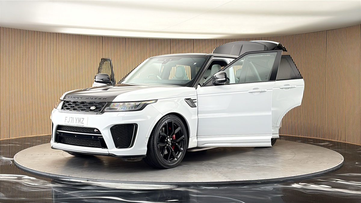 More views of Land Rover Range Rover Sport