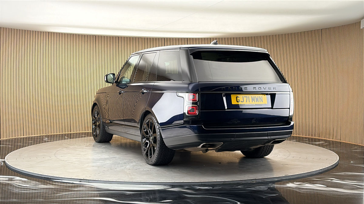 More views of Land Rover Range Rover