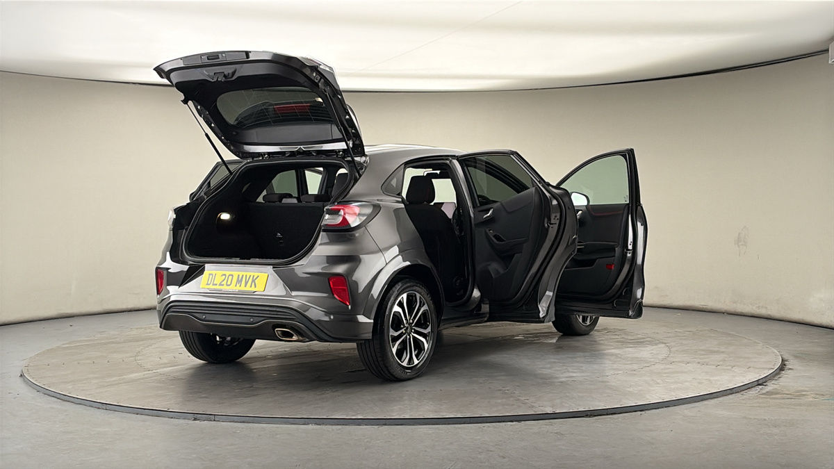 More views of Ford Puma