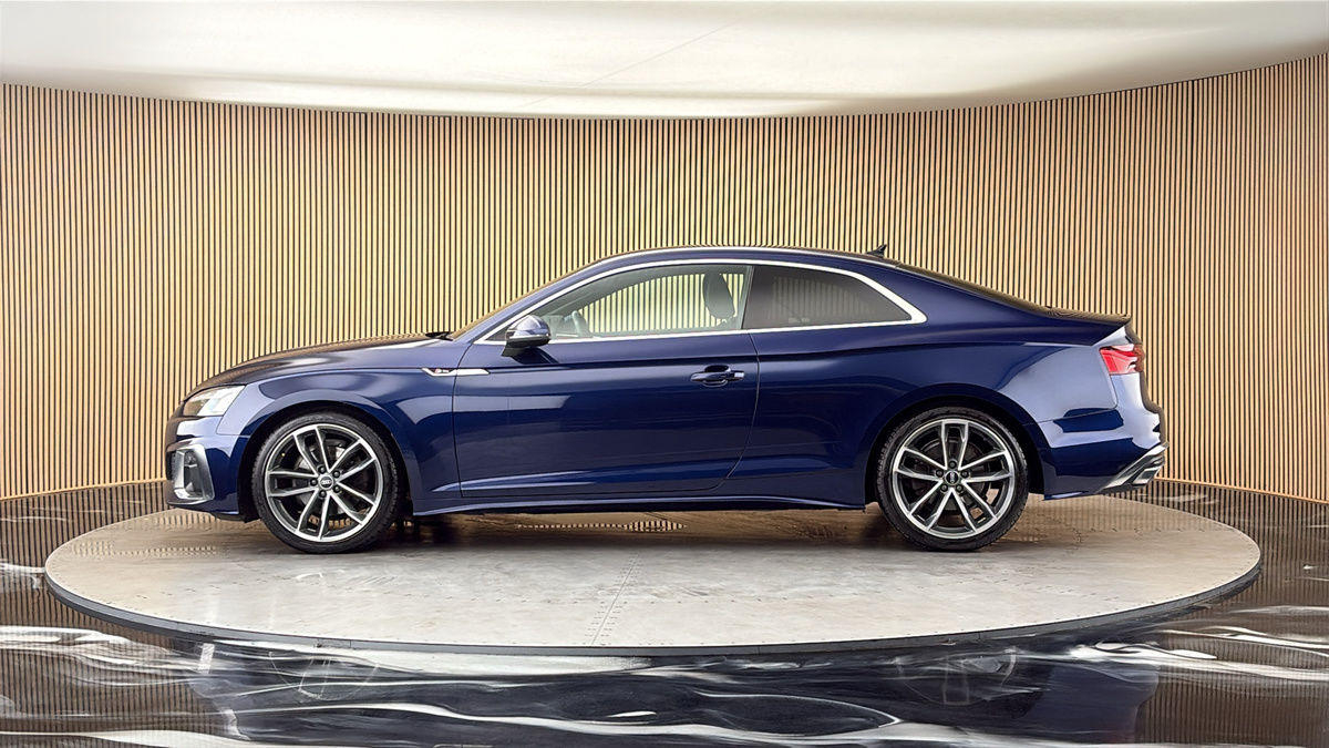 Audi A5 Image 15