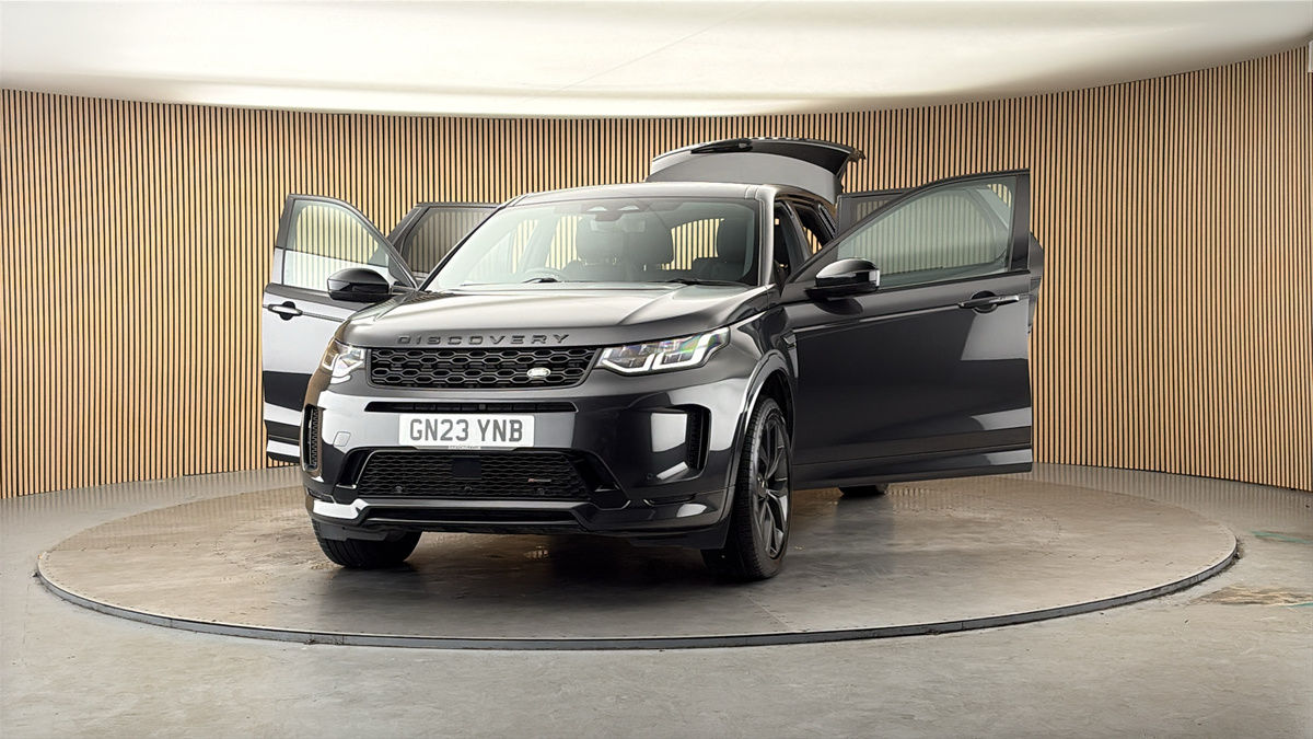More views of Land Rover Discovery Sport