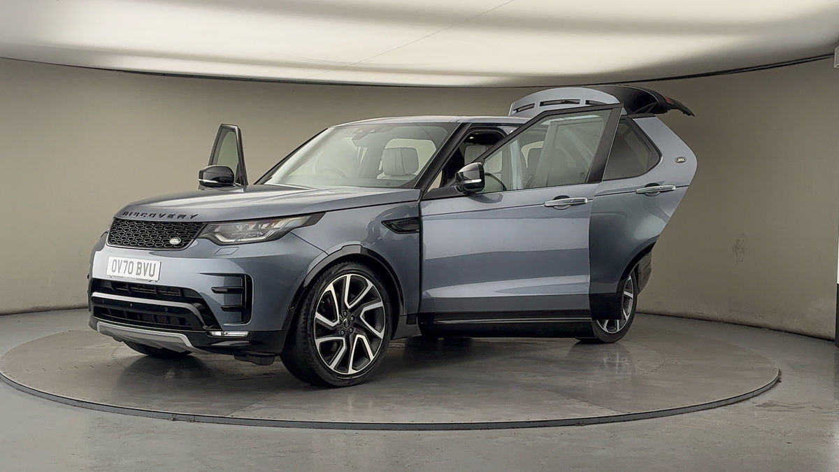 More views of Land Rover Discovery