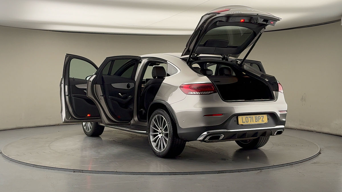 Mercedes-Benz GLC Image 23