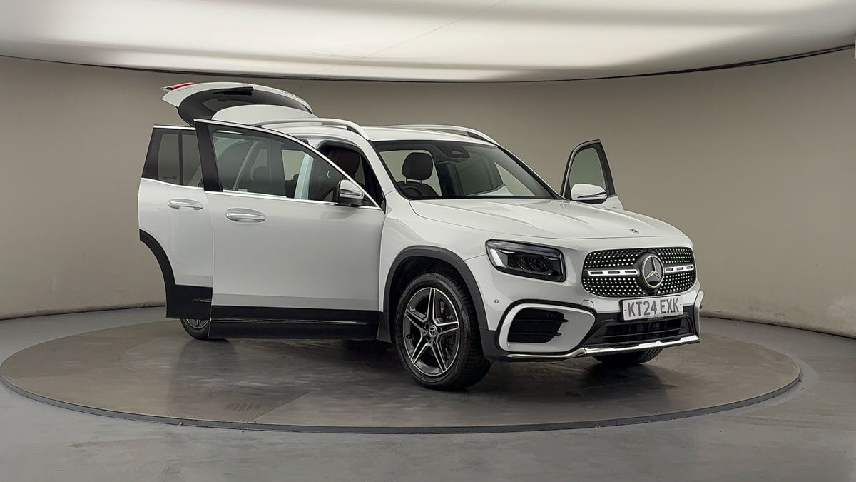 More views of Mercedes-Benz GLB